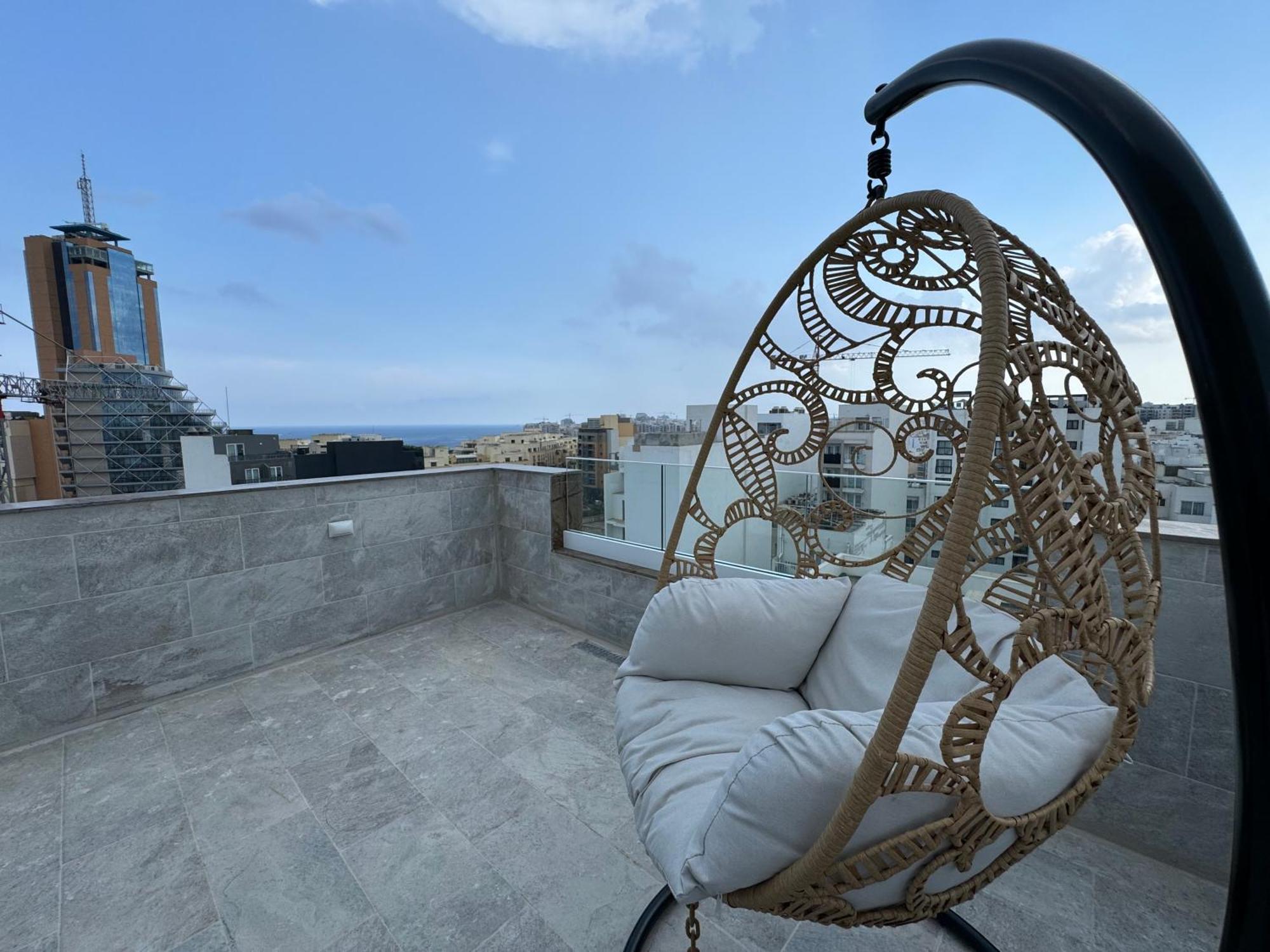 Balcony Hotel Saint Julian's ภายนอก รูปภาพ