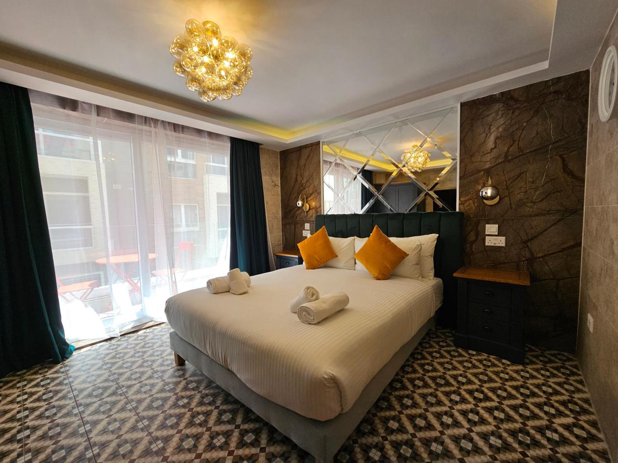Balcony Hotel Saint Julian's ภายนอก รูปภาพ