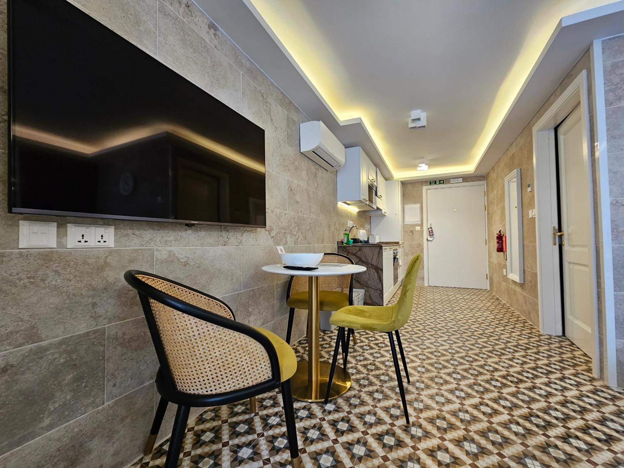 Balcony Hotel Saint Julian's ภายนอก รูปภาพ
